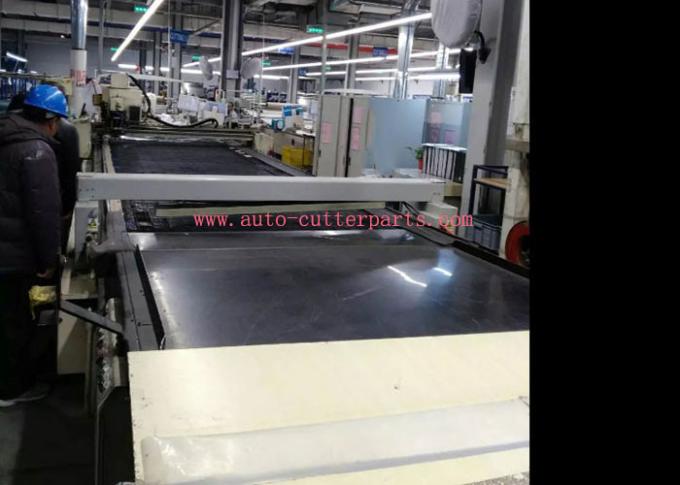 I pezzi di ricambio di plastica neri della taglierina bloccano il trasportatore delle assi della riparazione alla macchina 129559 704679 della taglierina M55
